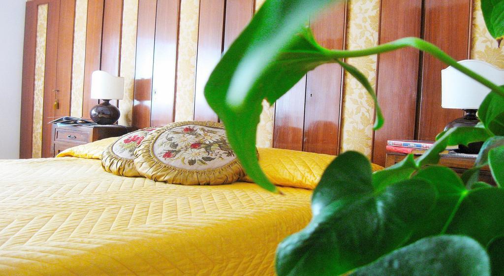 Romulus Rex Hotel Ngoại thất bức ảnh